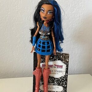 Monster High Doll Rebecca Steam